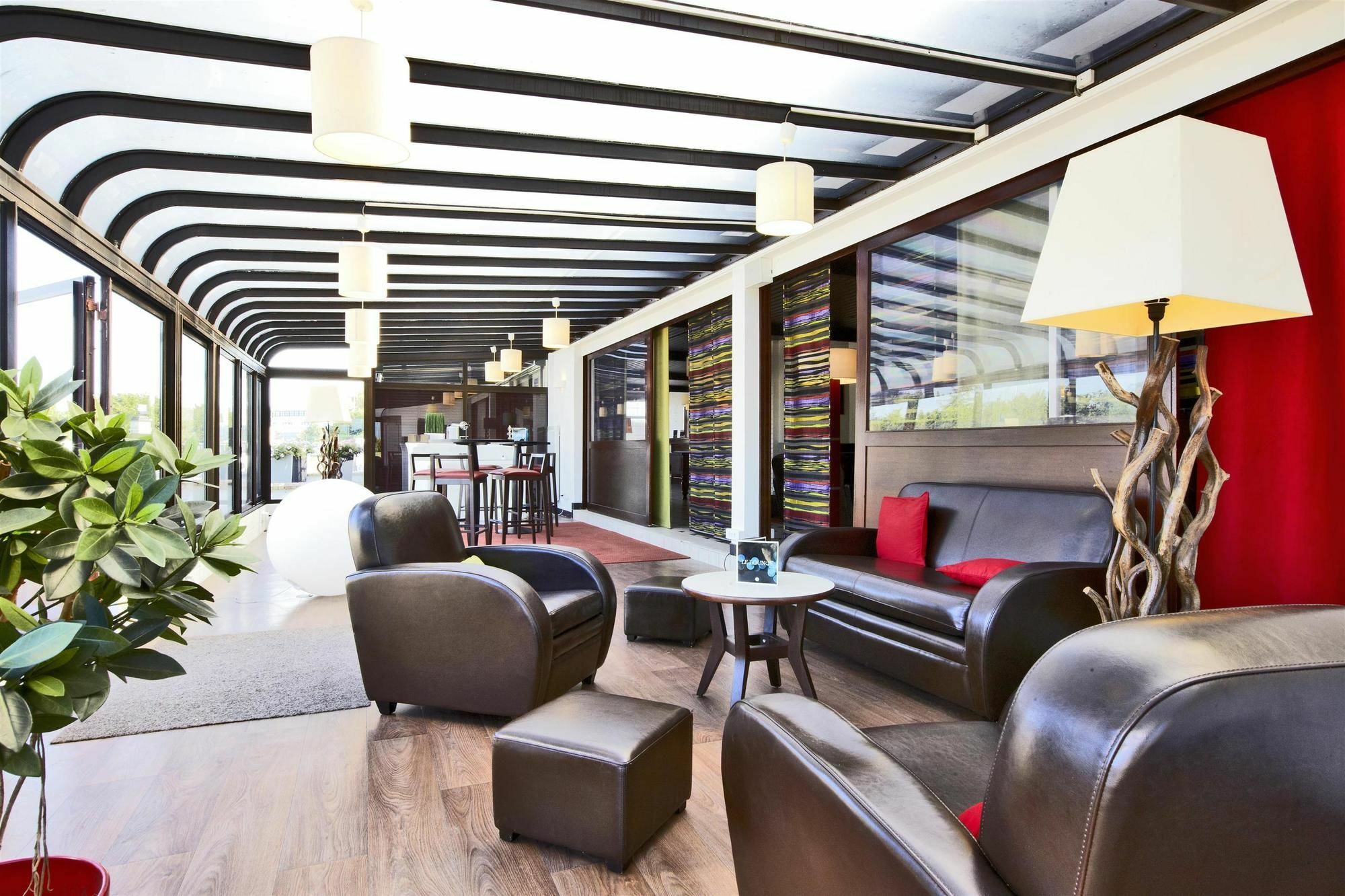 Kyriad Prestige Compiegne Hotel Jaux